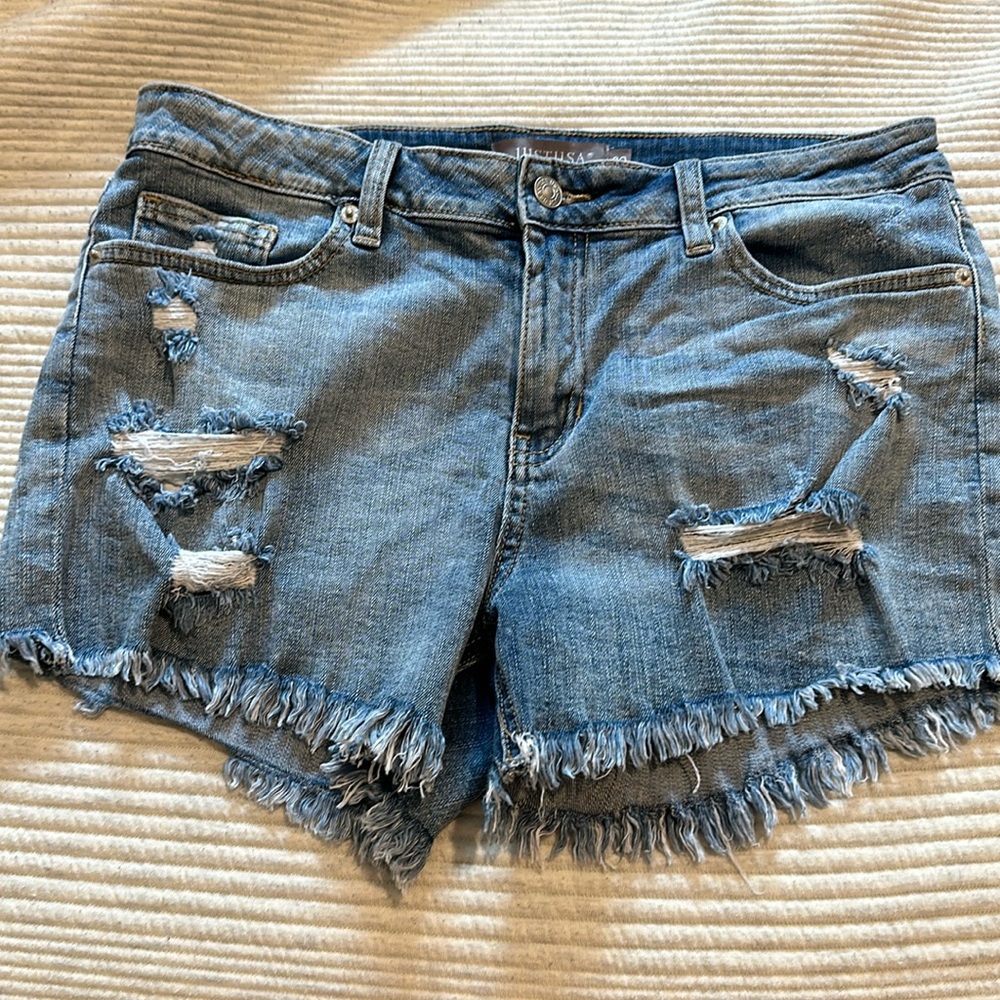 Just USA women’s shorts size 30.